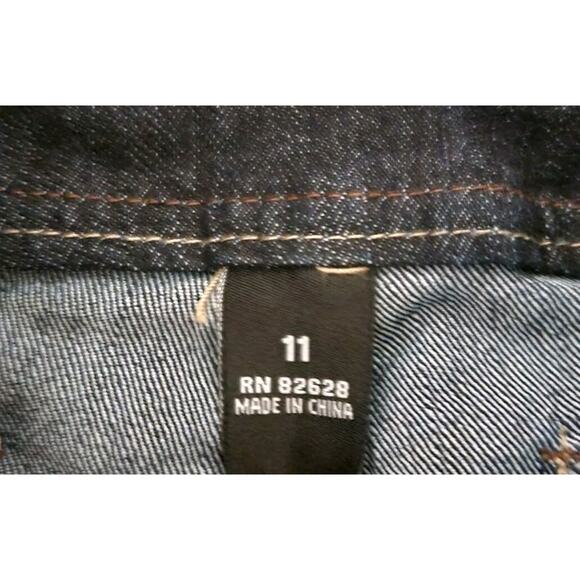 Southpole High Waist  Jeans Size 11 Stretch Denim Dark Blue Wash Embellished - Picture 5 of 9